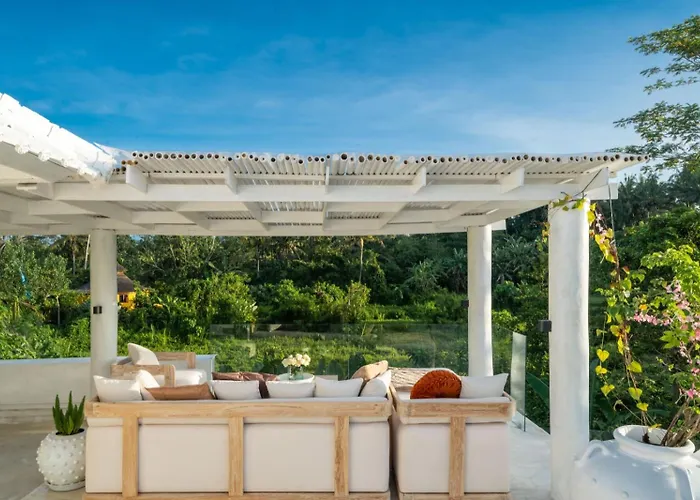 Villa Exclusive 3br Celebrity - Ice Bath - Sauna - Jacuzzi - Outdoor Gym - Bbq - Stunning Rice Field&jungle Views